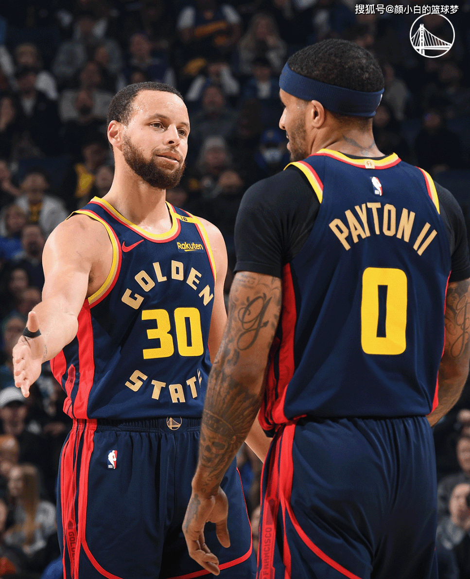 爱游戏体育官方网站-关于库里在澳大利亚队比赛中险胜，战术调整引发热议！比赛高潮迭起的信息