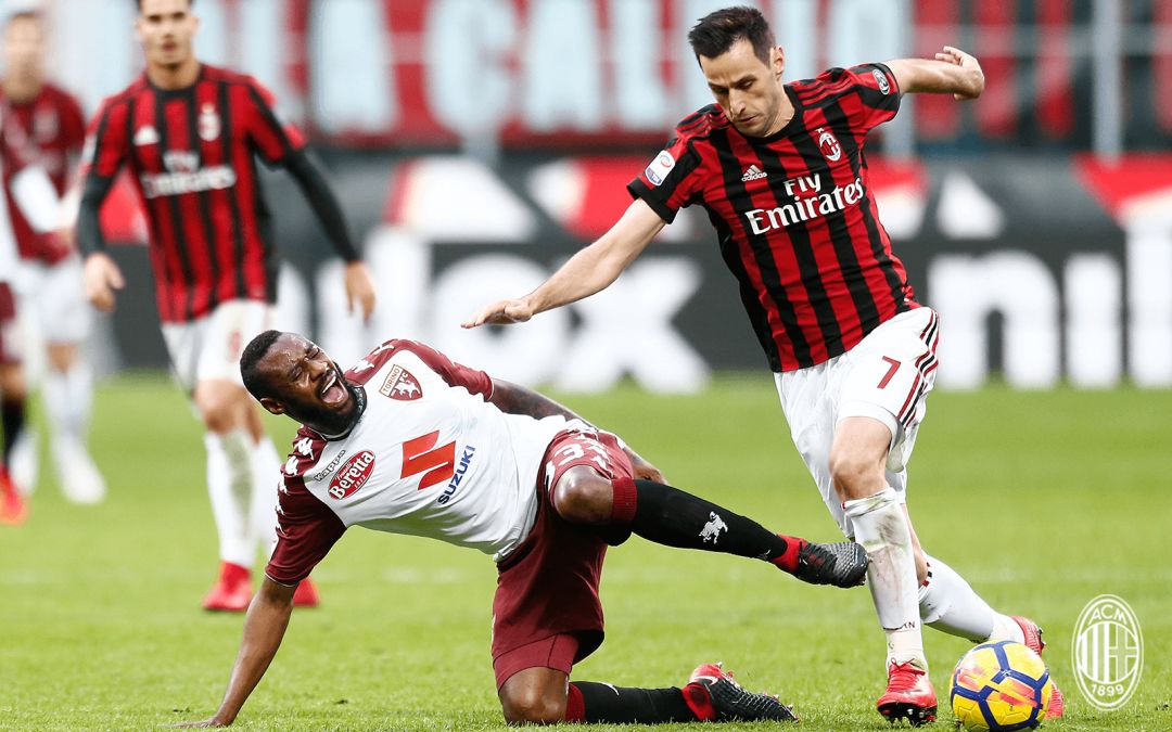 爱游戏体育官方网站-里程碑夜迈阿密热火完成体检，社区盾今夜刷纪录，信心回归，赛季目标并未改变(迈阿密热线99)