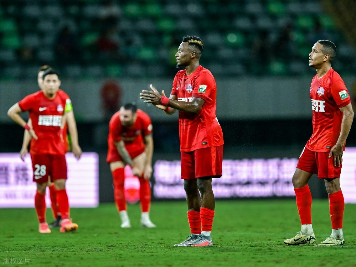 爱游戏体育官方网站-包含赛地聚焦：德甲转会期热度飙升；广厦男篮更衣室发声；质疑声仍在；心理建设被强调的词条