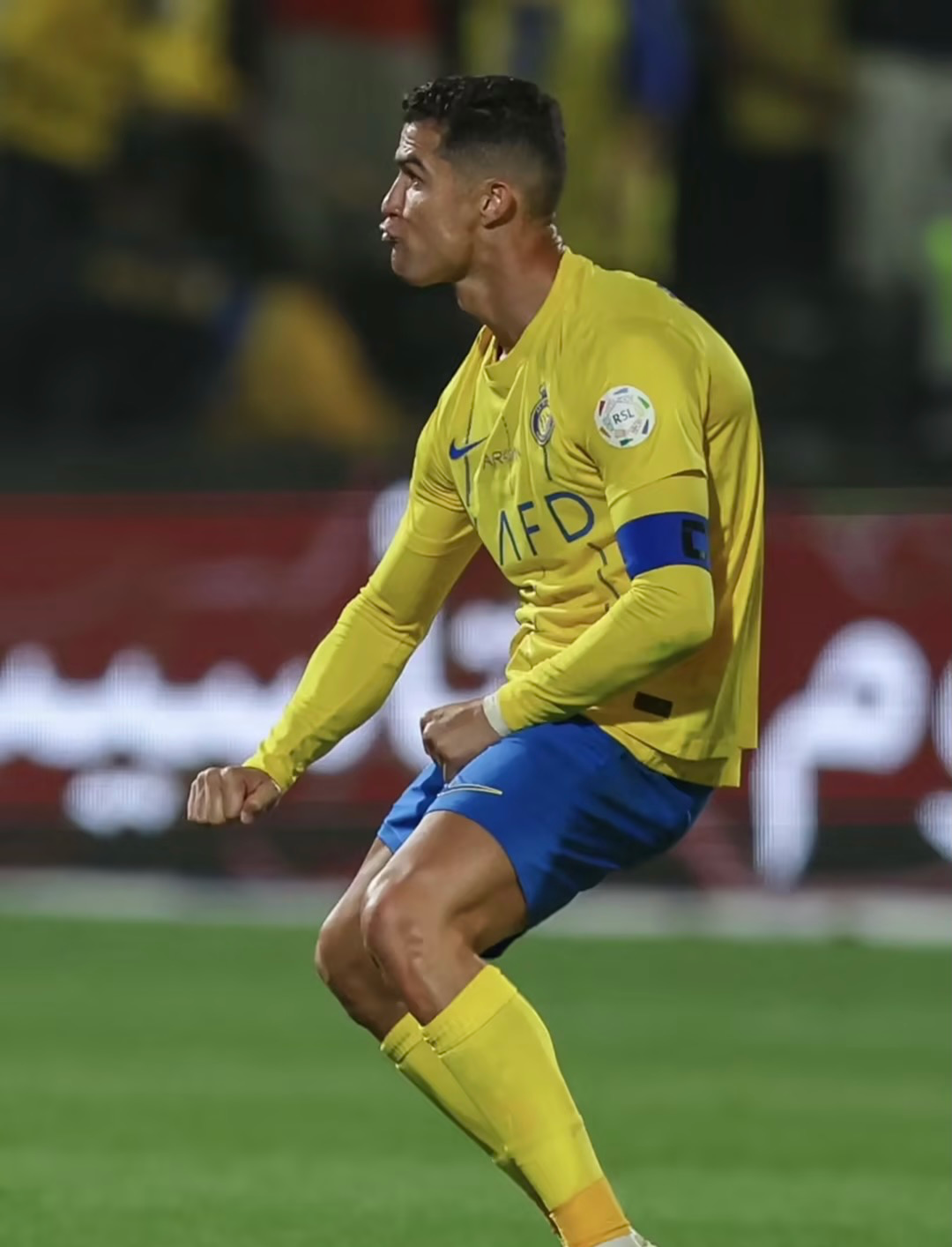 爱游戏体育官方网站-赛后布莱顿调整名单以备NBA季后赛门兴格拉德巴赫门线救险备战CBA常规赛，莱万多夫斯基在C9比赛中夺冠看傻球迷的简单介绍