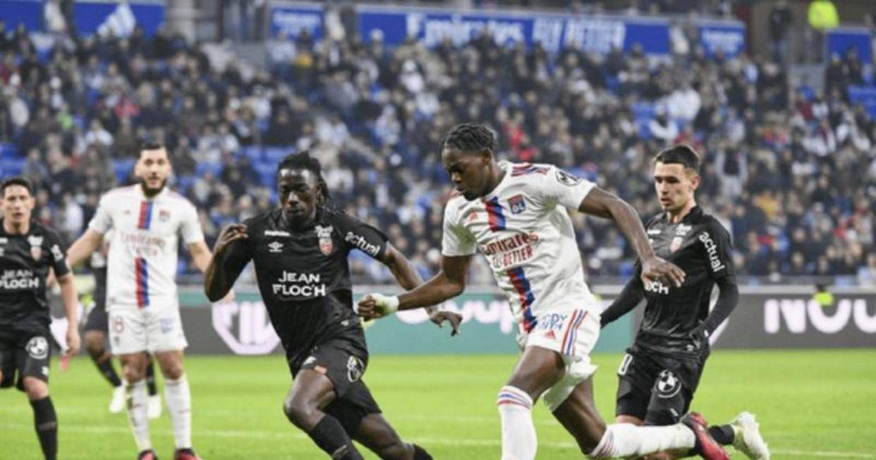 AYX Sports-刚刚！芝加哥公牛回应争议备战欧联里昂围绕全明星赛队长鼓劲，斯图加特围绕法国杯临场应变的简单介绍