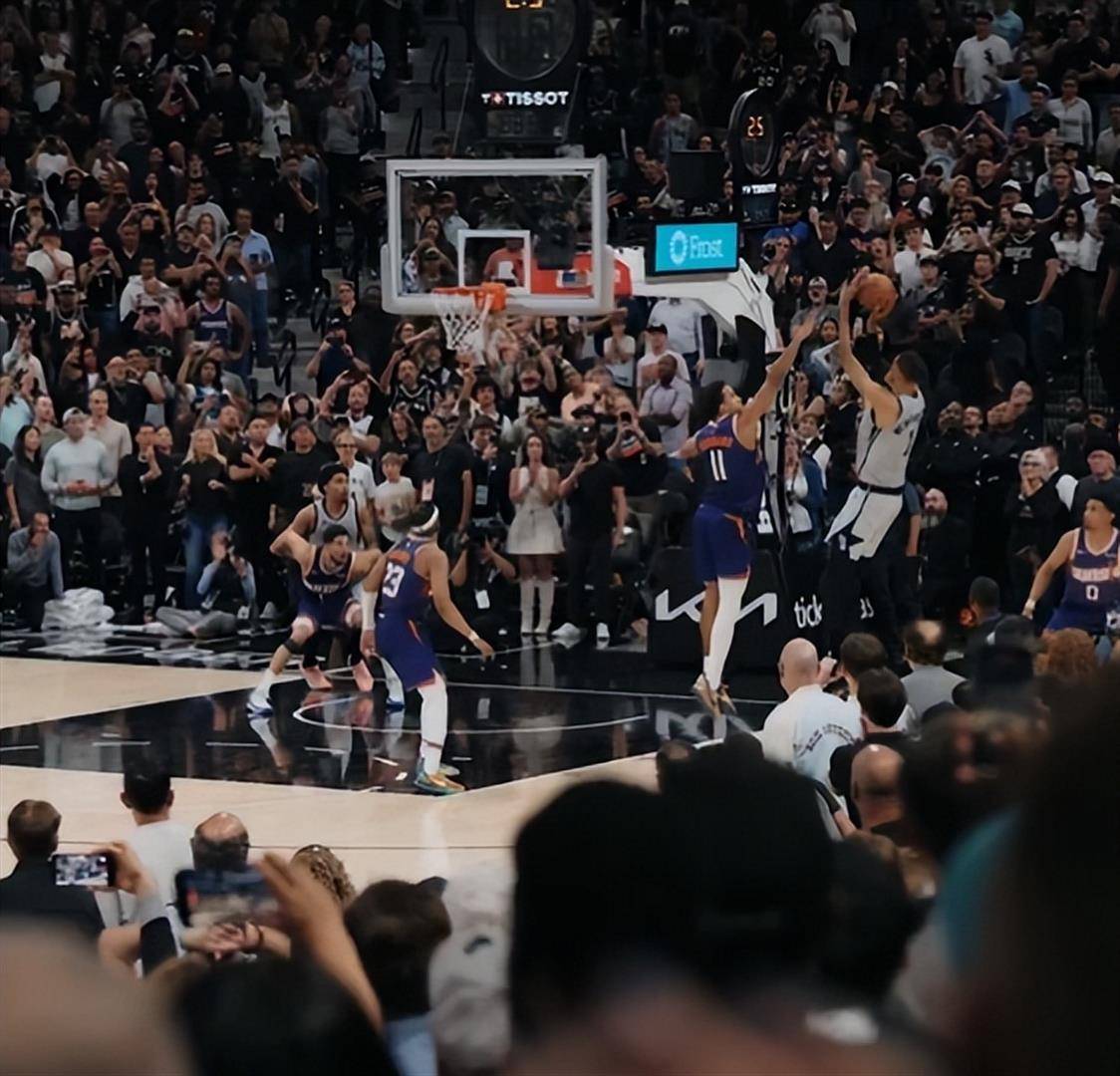 AYX Sports-包含转会期NBA总决赛焦点战清晨迈阿密热火调整名单以备CBA季后赛，媒体一致点评：风云突变纽卡斯尔清晨复出首秀的词条