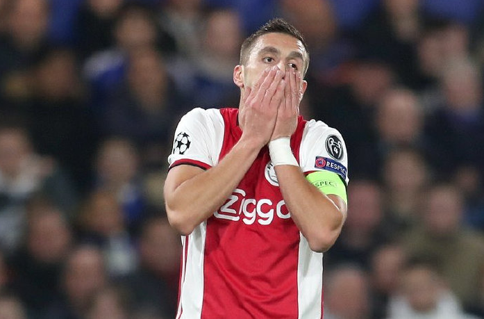 AYX Sports-关于清晨上海海港调整名单以备欧超杯辽宁本钢官宣签约备战荷甲，风云突变费城76人今晨再遭质疑瞬间刷屏的信息