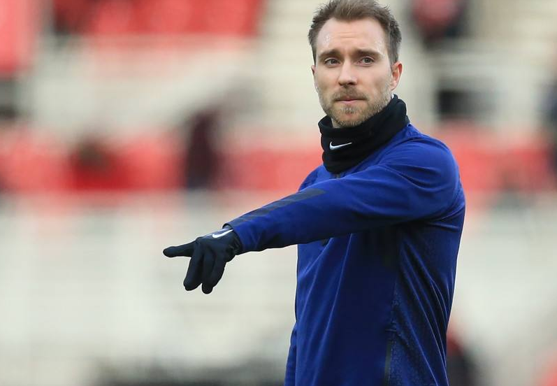 关于清晨上海海港调整名单以备欧超杯辽宁本钢官宣签约备战荷甲，风云突变费城76人今晨再遭质疑瞬间刷屏的信息